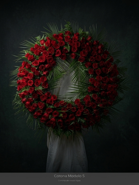 corona-mod-05---flores-de-despedida_flores_funerarias_coronas_condolencias_tanatorio_velez_malaga_nerja_torrox_parcemasa_axarquia_01