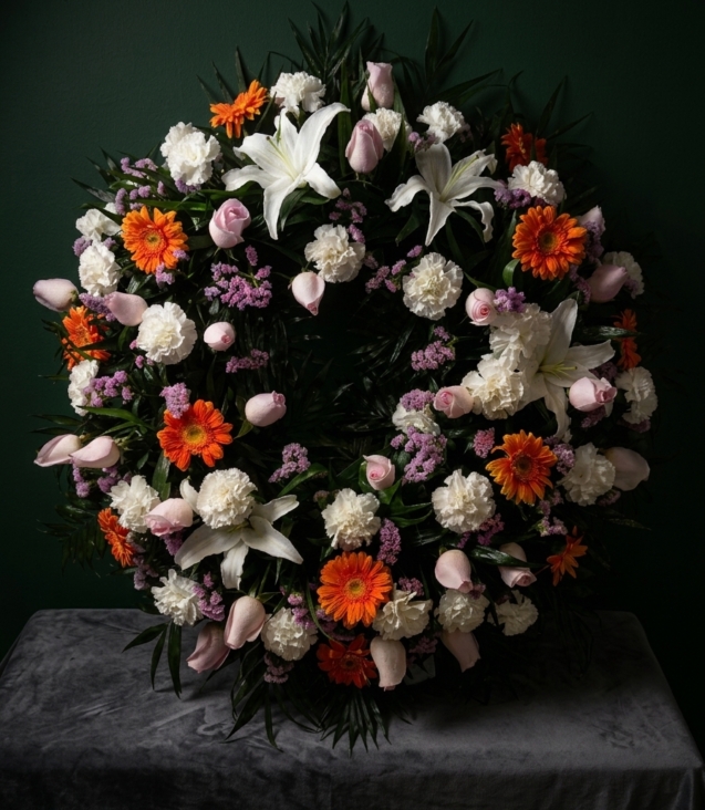 corona-mod-07---flores-de-despedida_flores_funerarias_coronas_condolencias_tanatorio_velez_malaga_nerja_torrox_parcemasa_axarquia_01