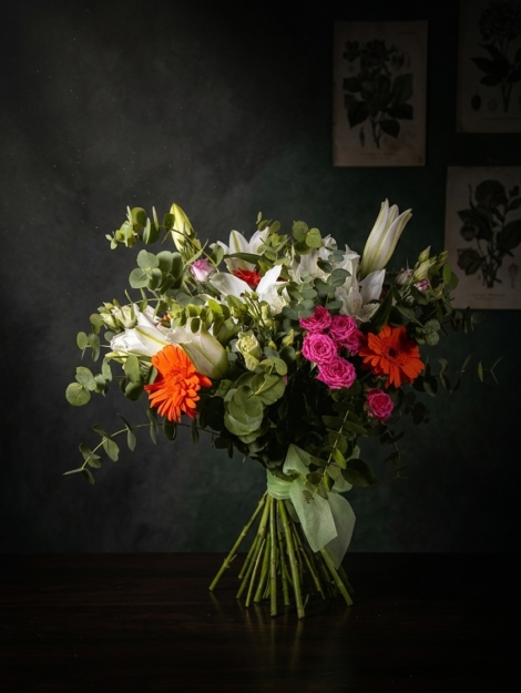 bouquet-elegancia_floristeria_velez_malaga_flores_y_plantas_online_envio_a_la_axarquia_ramos_de_flores_a_domicilio_01