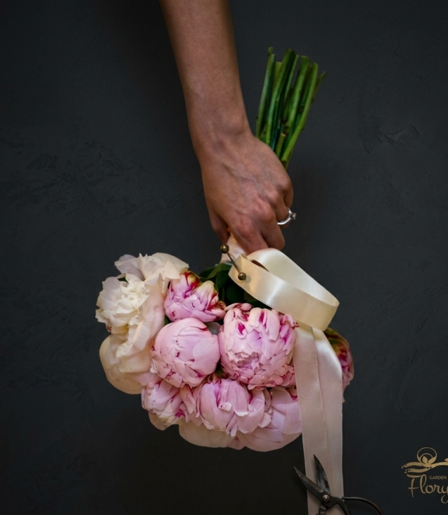 glamour-bouquet_floristeria_velez_malaga_flores_y_plantas_online_envio_a_la_axarquia_ramos_de_flores_a_domicilio_01