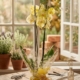 orquídea-amarilla-cubremaceta-de-cerámica_floristeria_velez_malaga_flores_y_plantas_online_envio_a_la_axarquia_ramos_de_flores_a_domicilio_02