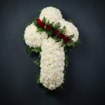 cruz-de-agua_flores_funerarias_coronas_condolencias_tanatorio_velez_malaga_nerja_torrox_parcemasa_axarquia_01
